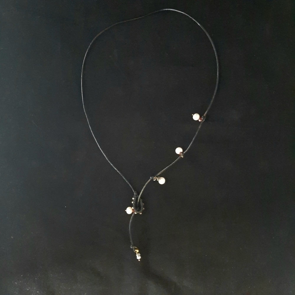 Handcrafted Natural Pearl and Real Ruby Leather Lariat Necklace - Picture 10 of 13